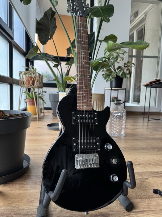 Chitara electrica Epiphone Les Paul Express EB