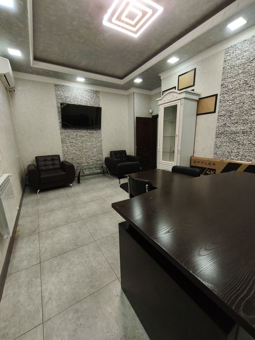 Аренда офиса. На метро Хамза, рядом с турецким банком ЗИРААТ.