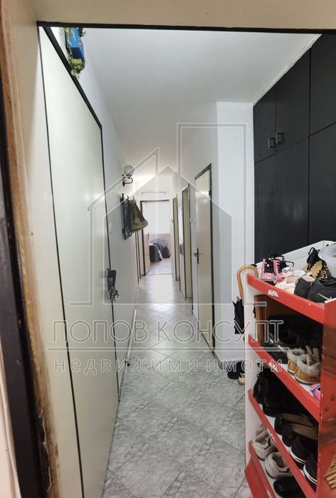 Продава се Тристаен апартамент в Пловдив, Младежки Хълм - 80 кв.м за 2188 €/кв.м - Снимка #9