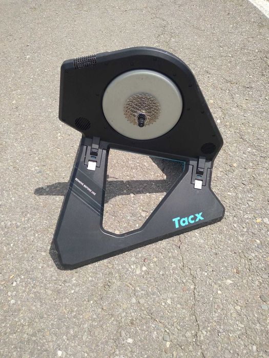 Trainer bicicletă Tacx – suport antrenament indoor – fără încărcător