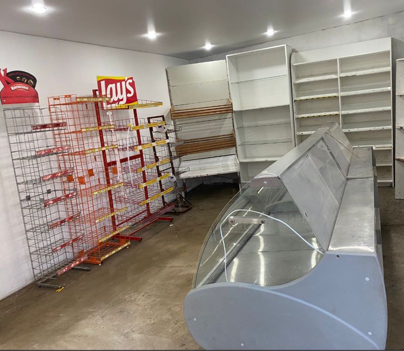 Стелажждар срочно сатылады