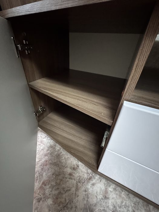 Продам гостиную 100 тыс