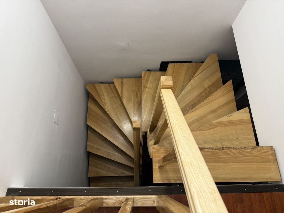 Casa tip duplex de vânzare