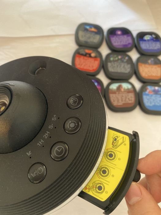 Продам проектор космос