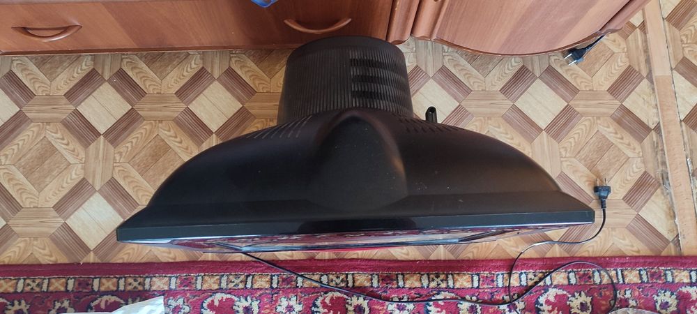 Телевизор LG продам