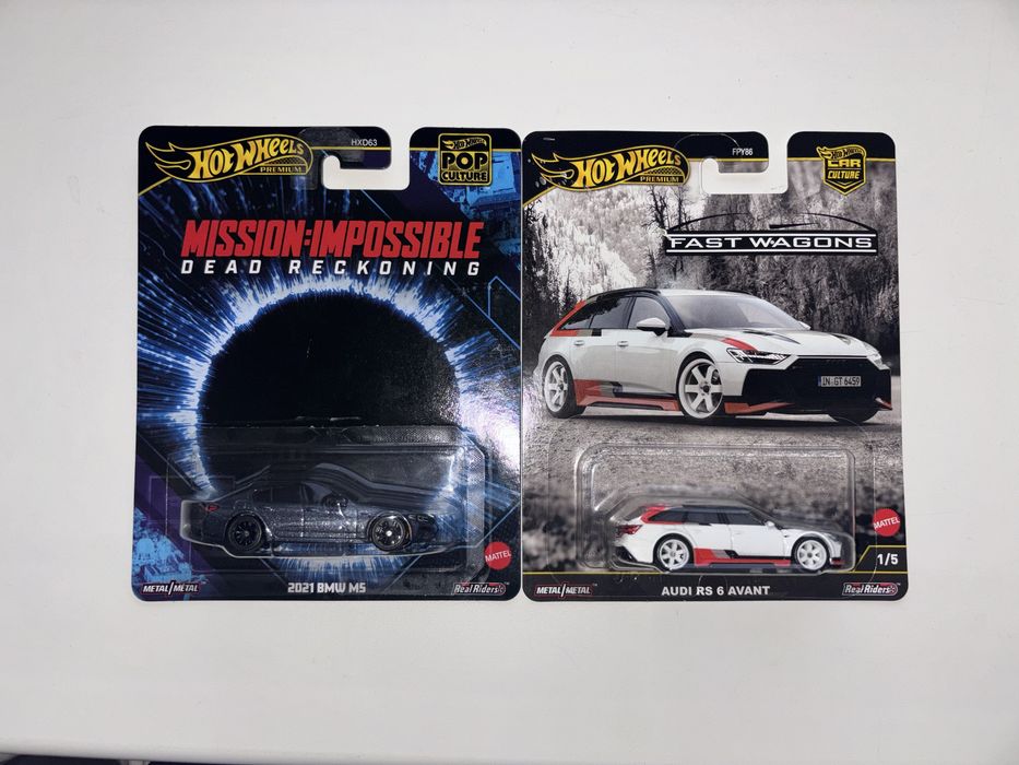 Машинки Hotwheels