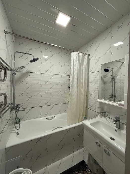 ПРОДАМ 5 ком Карасу-6 №U42