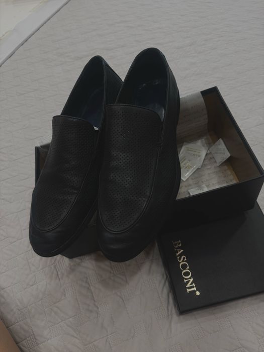 ПРОДАЮ туфли Basconi 44 размера