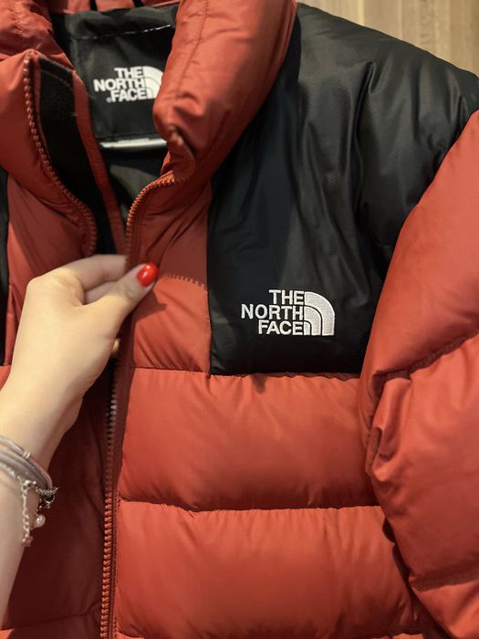 Vând geaca The North Face, originala, marimea M