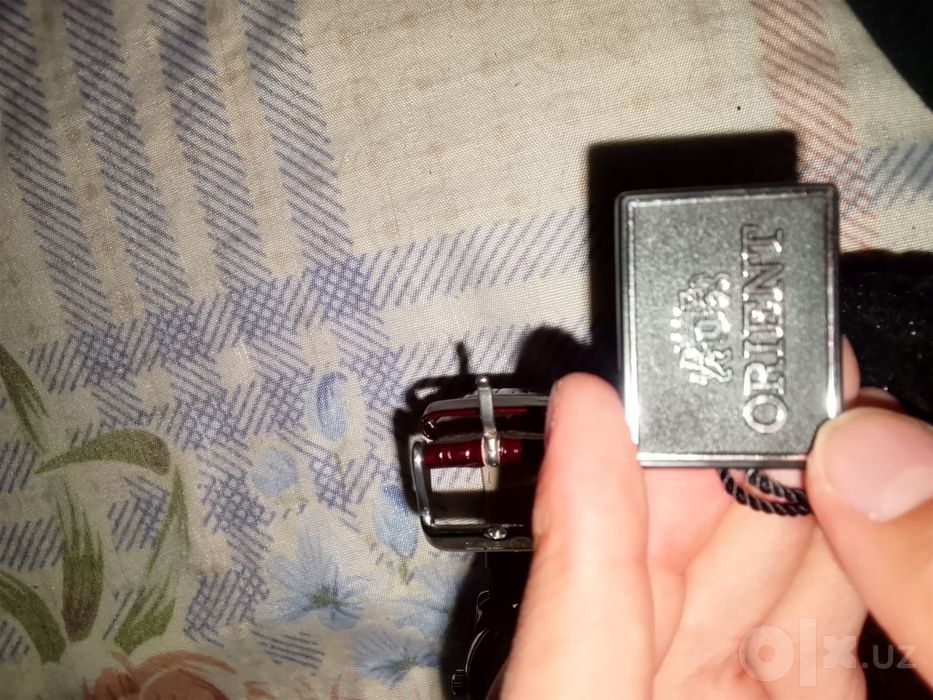 Продается часы в хорошем виде