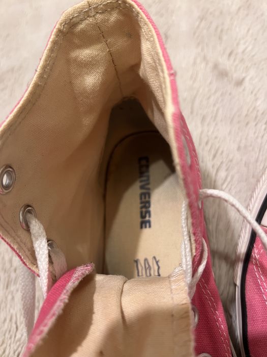 Converse roz marimea 37