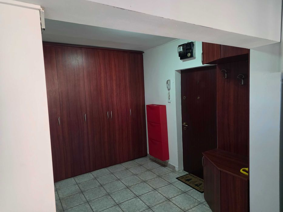 Apartament spre închiriere