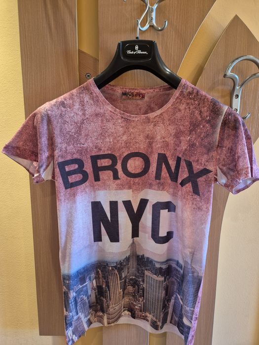 Продавам мъжки тениски