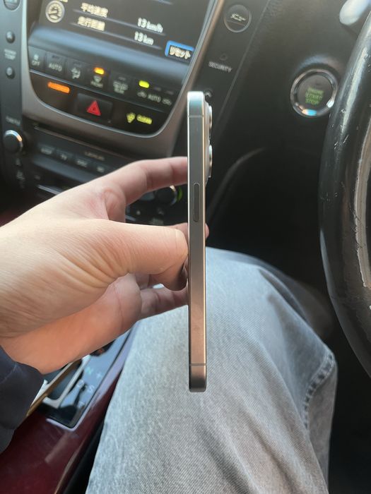 Iphone 15 pro 256 gb 88%