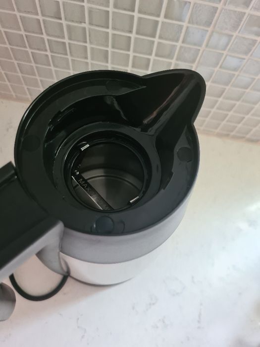 Fierbator  apa Tomhson