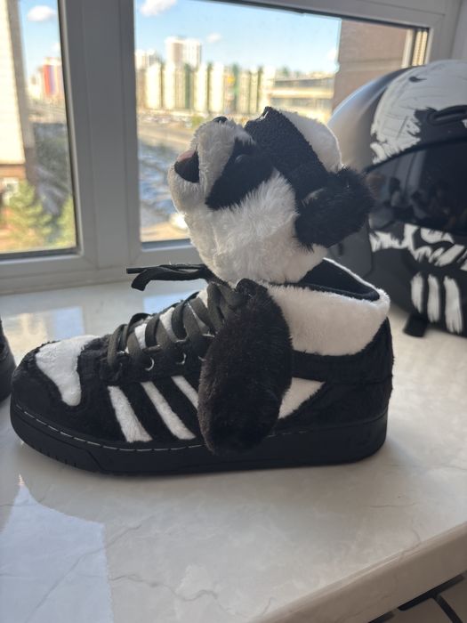 jeremy scott adidas panda bear