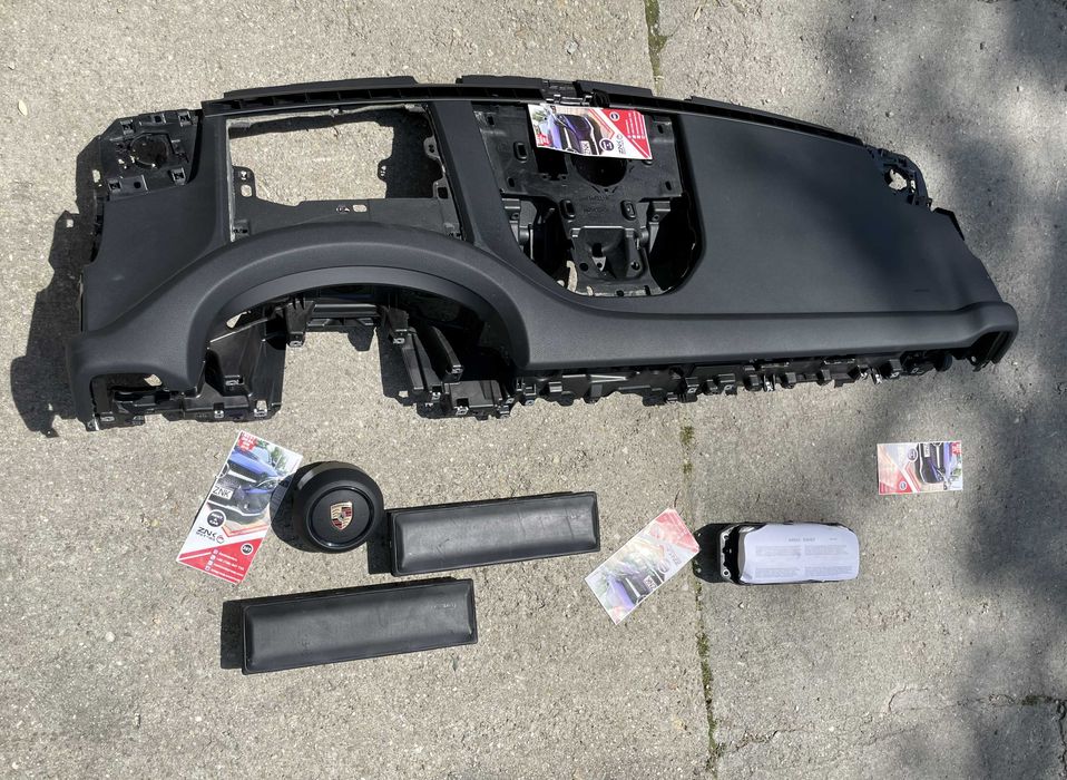 Porsche Cayenne 9Y facelift - plansa de bord HUD - kit airbag volan pasager genunchi - set centuri de siguranta / cortine