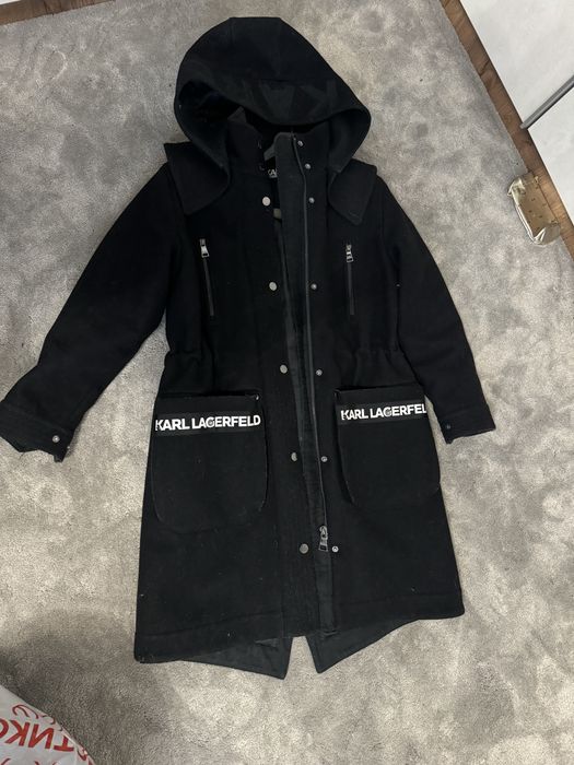 Karl Lagerfeld палто