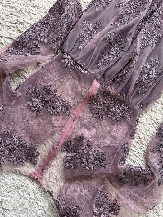 Rochie eleganta din dantela mov