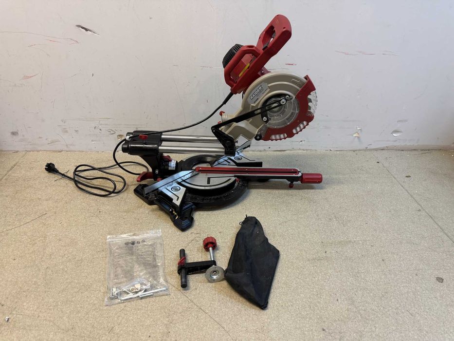 053106	Циркуляр наст. Ø210x30mm 1.7kW лазер RD-MS08