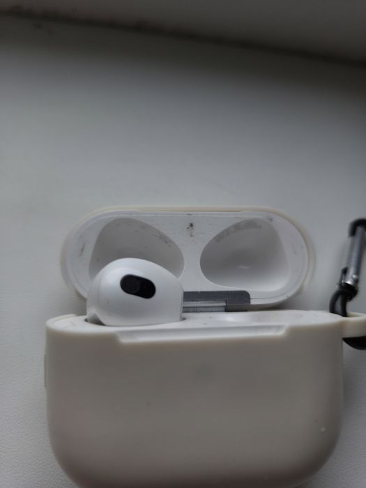 Оригинальные AirPods 3