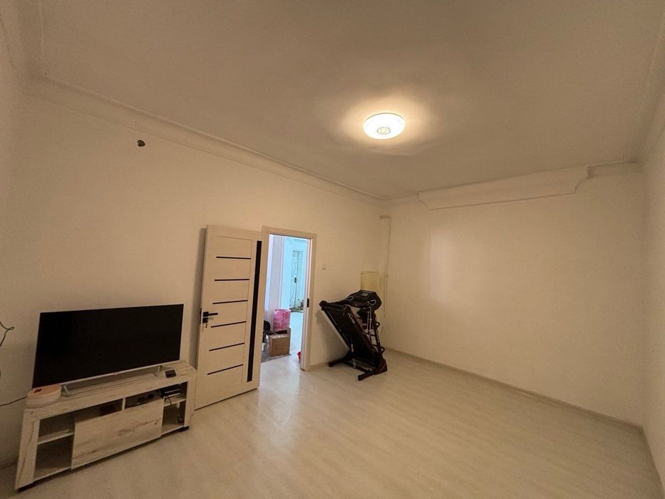 Uy sotiladi 2xonalik 50m2