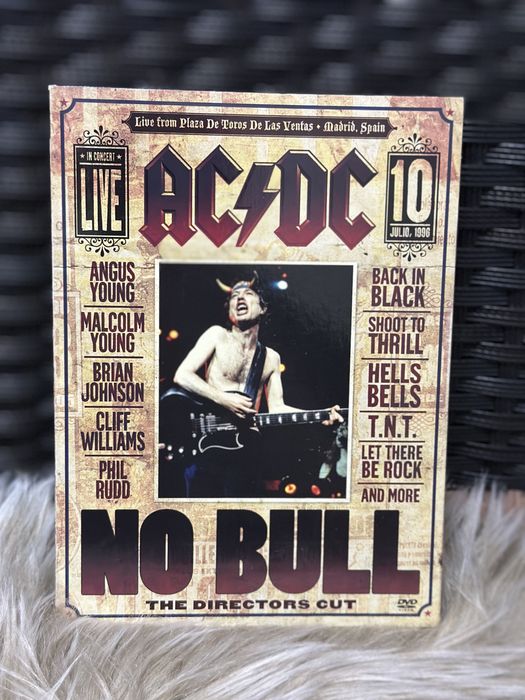 Black sabbath и AC/DC