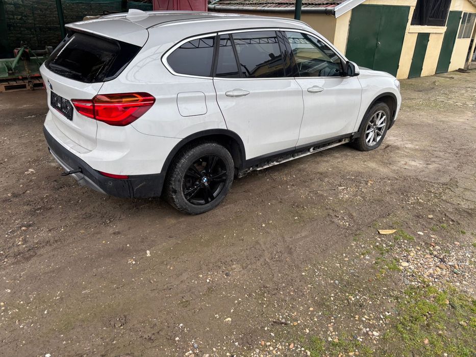 Capota usa aripa bmw haion praguri triple bmw x1 f48