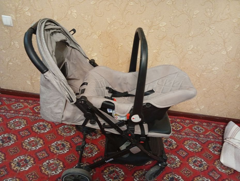 Болалар коляскаси