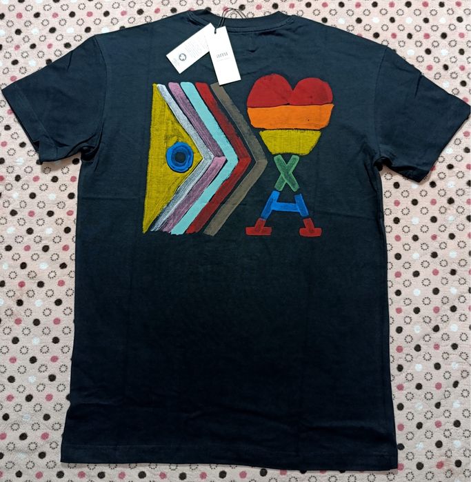 Vand tricou nou de barbati Ami