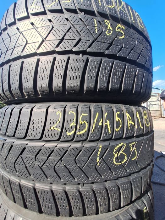 4 anvelope iarna 235/45r18 98V Pirelli dot 3521 Montaj Gratuit