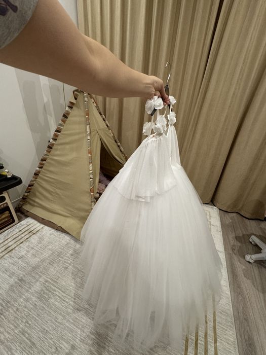 Продается детское платье