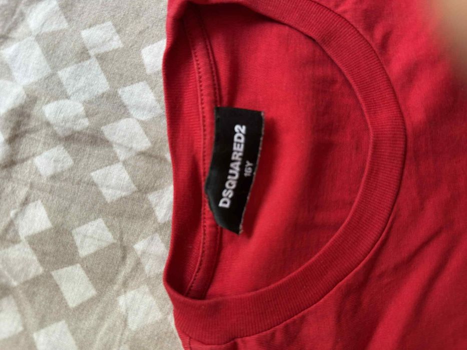 Лот от тениски: Dsqared,  и G Star, уникални , без забележки.