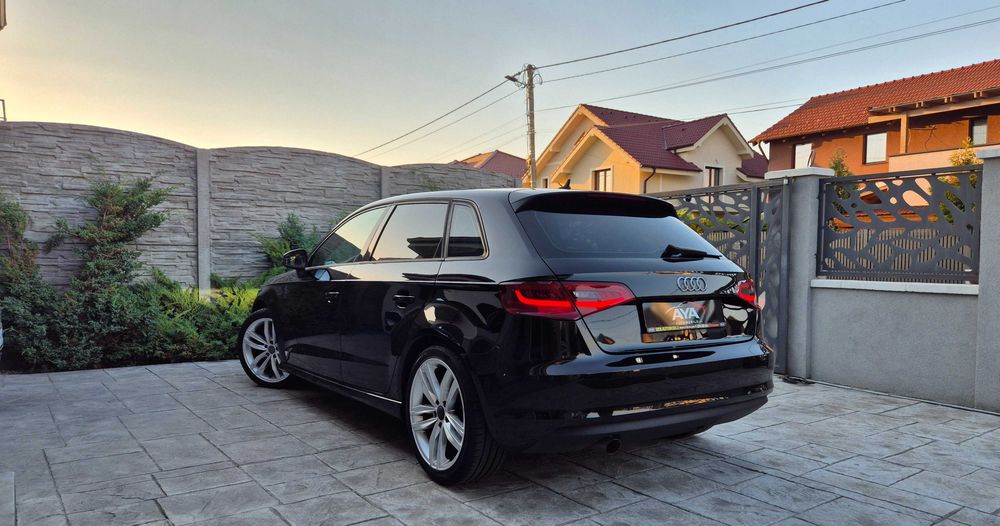 Audi A3 / Bi-Xenon/Navi/1.6 Tdi/6+1 Viteze/Incalzire Scaune/110 Cp/S-line/Olanda/Dublu Climatronic/Camera/Led/