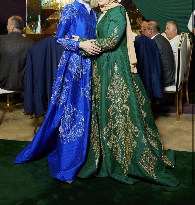 Вечерние платья