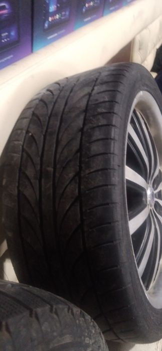 Колёсо  раз 19  диямтр 245