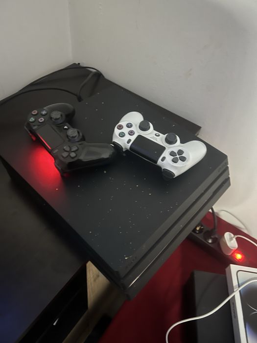 Vand ps 4 pro 1t