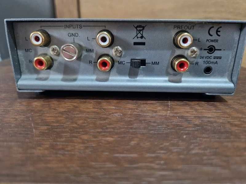 Preamplificator Phono NAD PP2