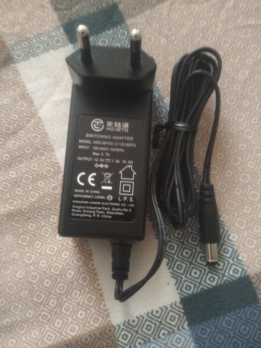 Блок питания 12V 1.5A (18W) новый