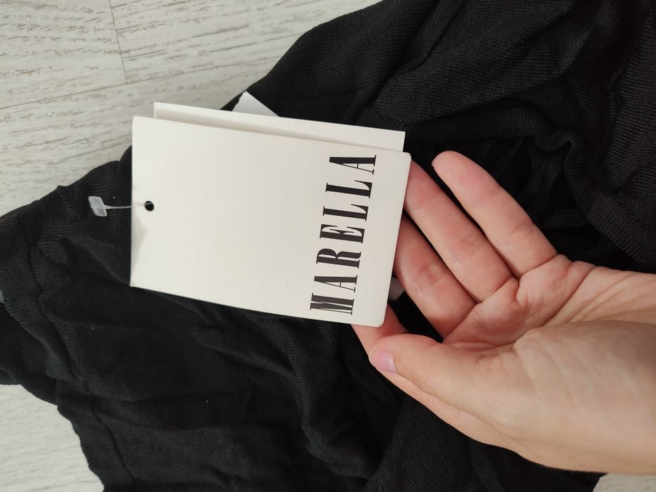 Tricou negru de dama cu mânecă lungă și șireturi la spate, mărimea S