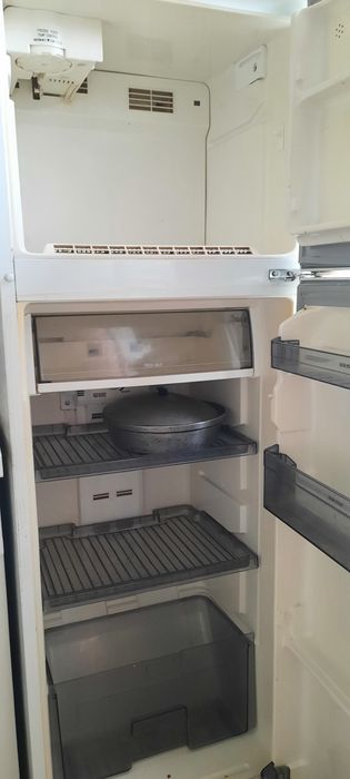 Продается холодильник, стиральная машинка