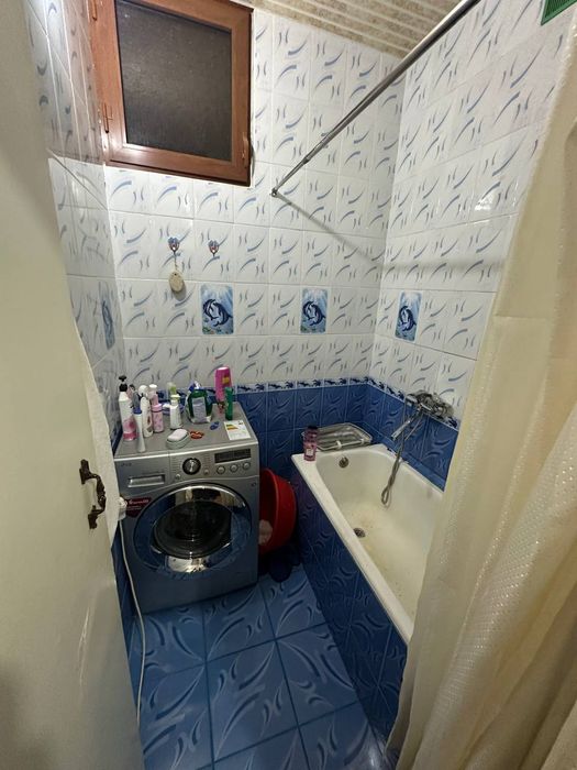 Юнусабад-4 Кинотеатр Азия 1>2/4/4 37м²