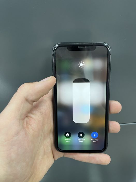 Iphone 11 black 64 Gb