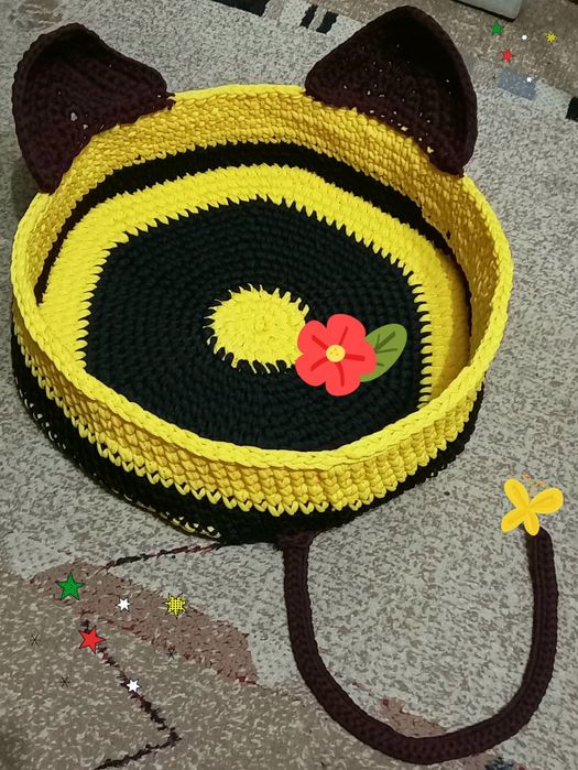 Лежанки на заказ для наших любимых питомцев