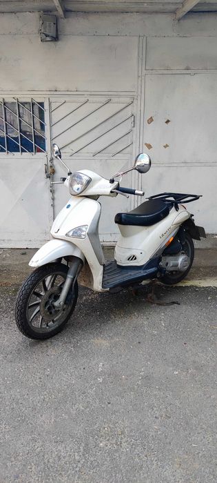 Inchiriez scuter livrari ( Glovo, Bolt Wolt)