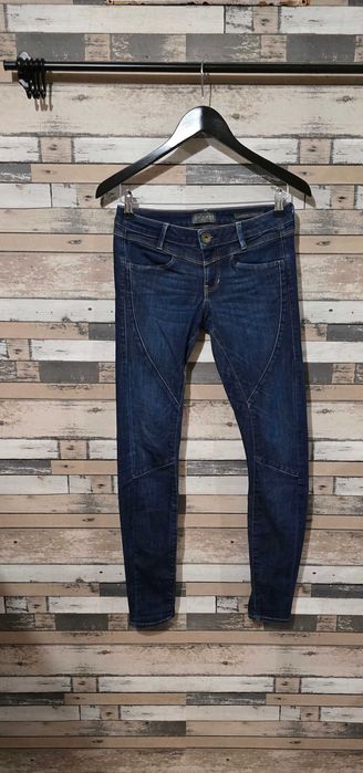 Guess S-дамски дънки (А-61)