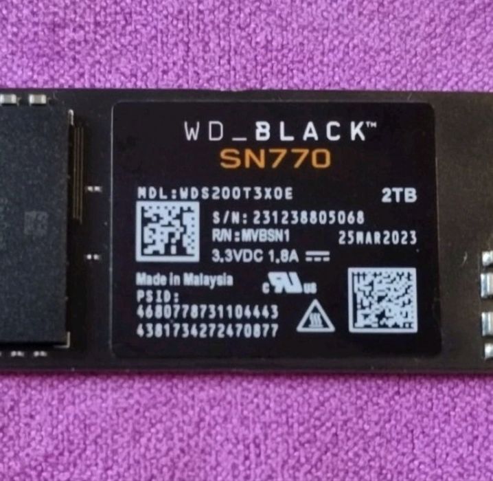 SSD WD Black SN770 2TB PCI Express 4.0 x4 M.2. Nou, la cutie!