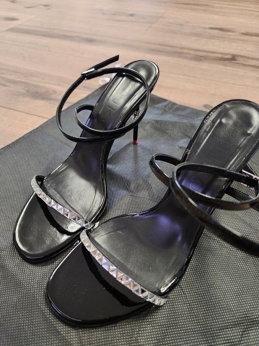 Pinko обувки на ток