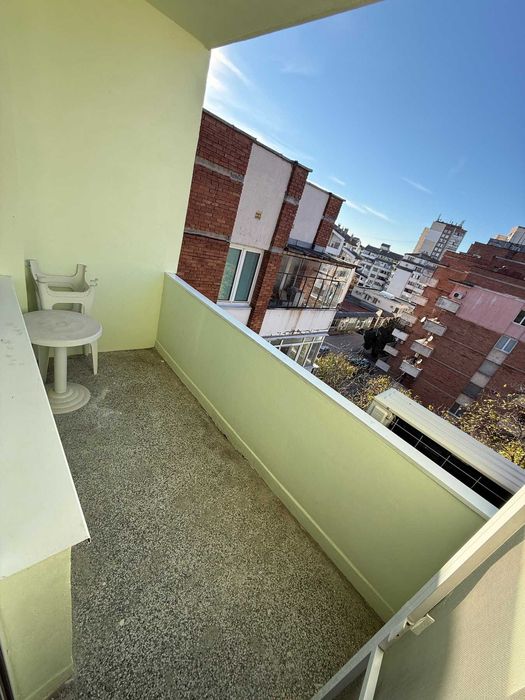 Дава се под наем Тристаен апартамент в Велико Търново, Център - 70 кв.м за 433.5 € - Снимка #8