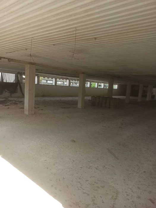 ХХХ продаётся склад  2,3 гектар 1,5 км от Food city